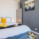 New Large Contractors House 4Beds 8Guests Long Term